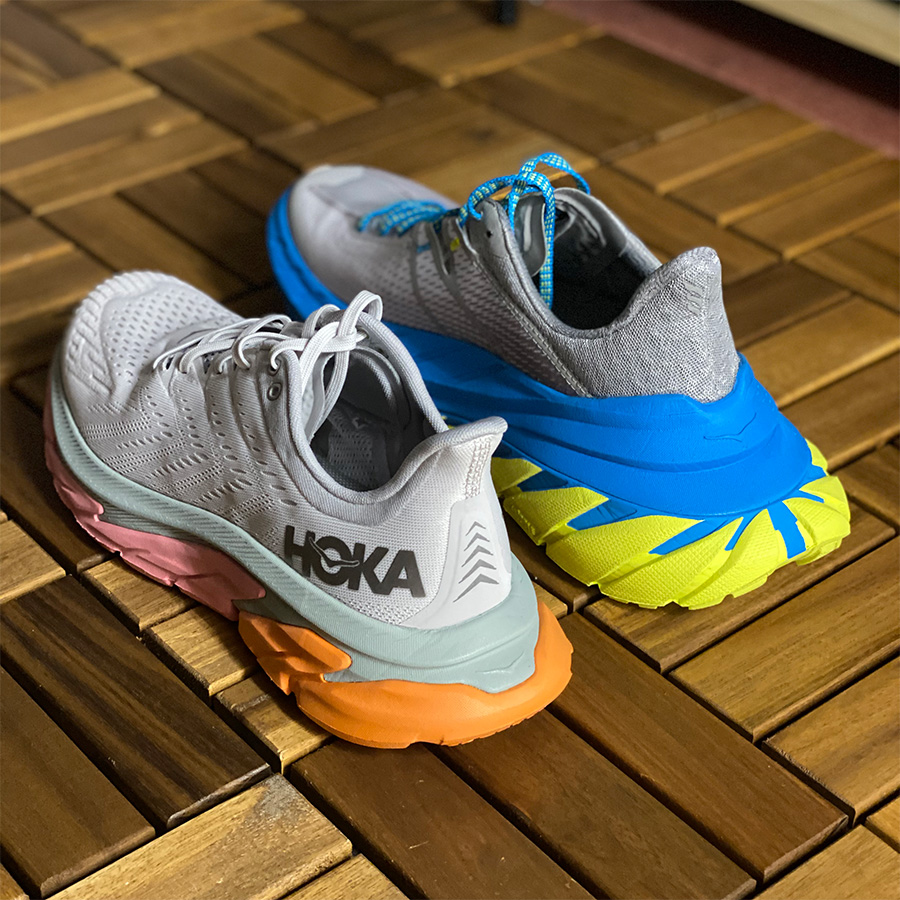 ホカオネオネ ランングシューズ クリフトン エッジNCGR HOKAONE 白