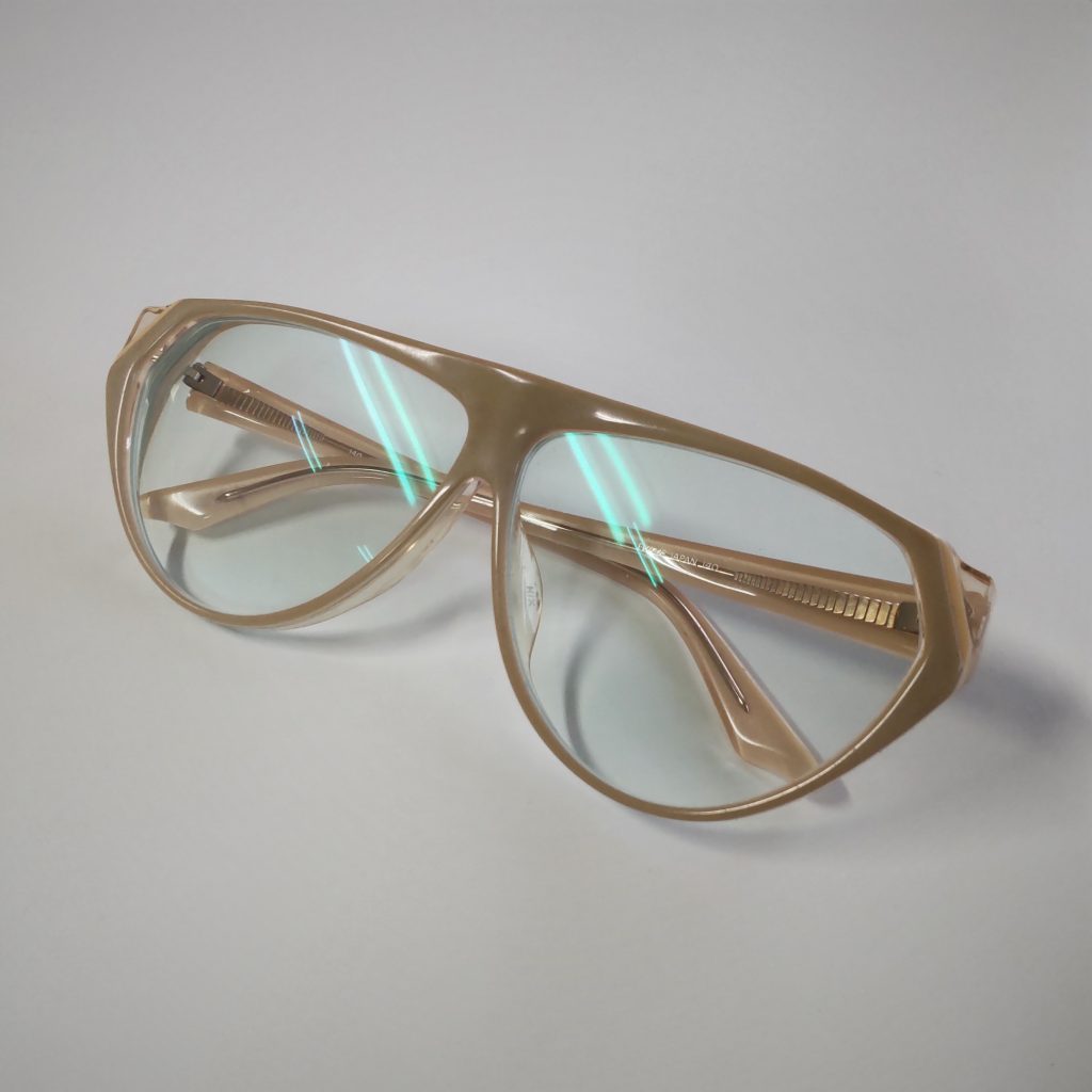 古いけれど新しい眼鏡 | 竹内利充（Take Product ディレクター）のブログ | HOUYHNHNM（フイナム）